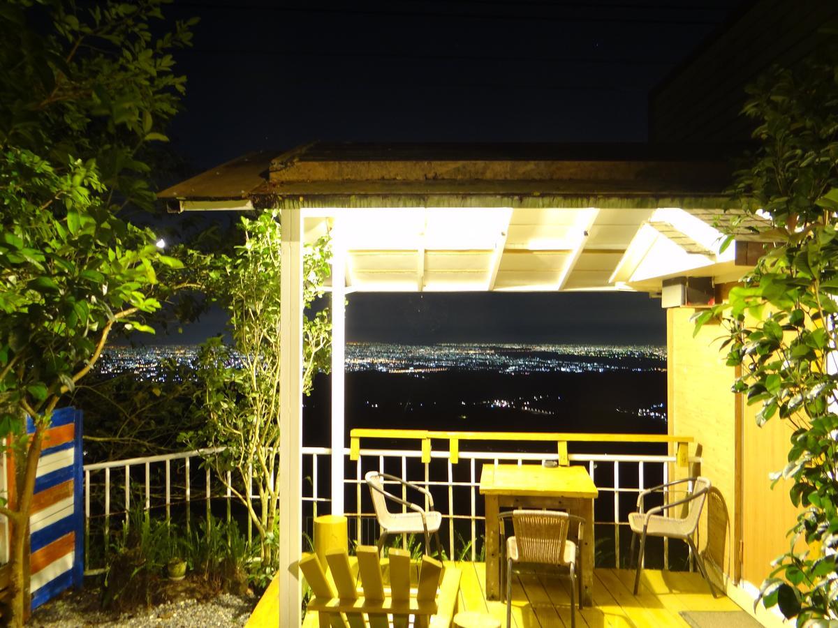 Sky Lounge B&B Zhushan Exterior foto